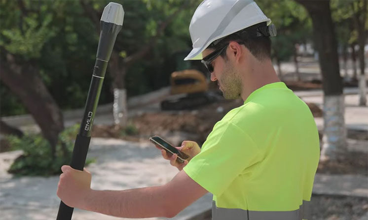 REACH RX2 GOIS RTK GPS kompenzacija Nagiba